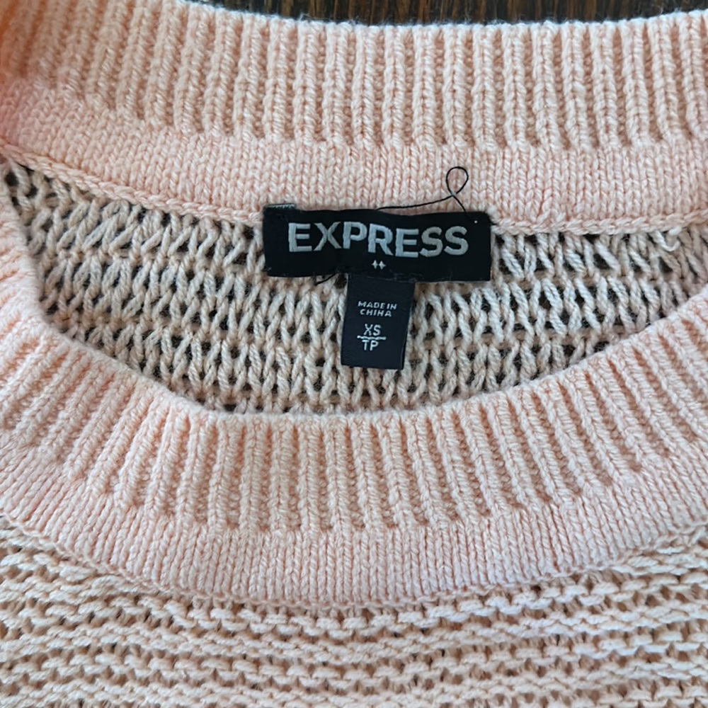 Express Sweater - Picture 2 of 3